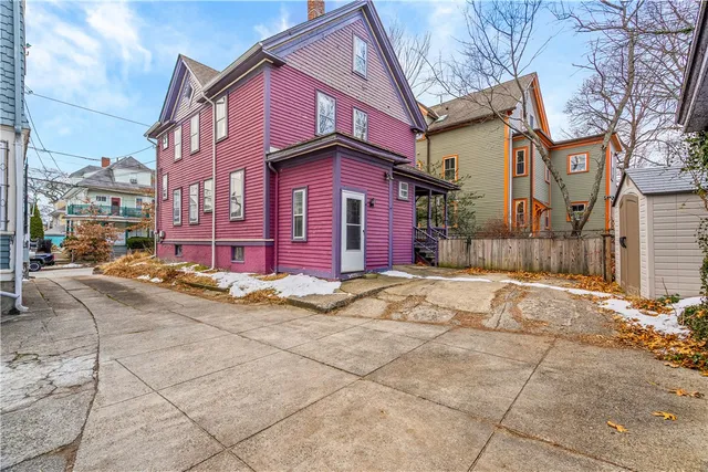 $399,900 | 131 Lexington Avenue, Providence, RI 02907