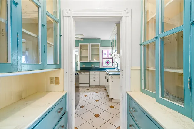 $399,900 | 131 Lexington Avenue, Providence, RI 02907