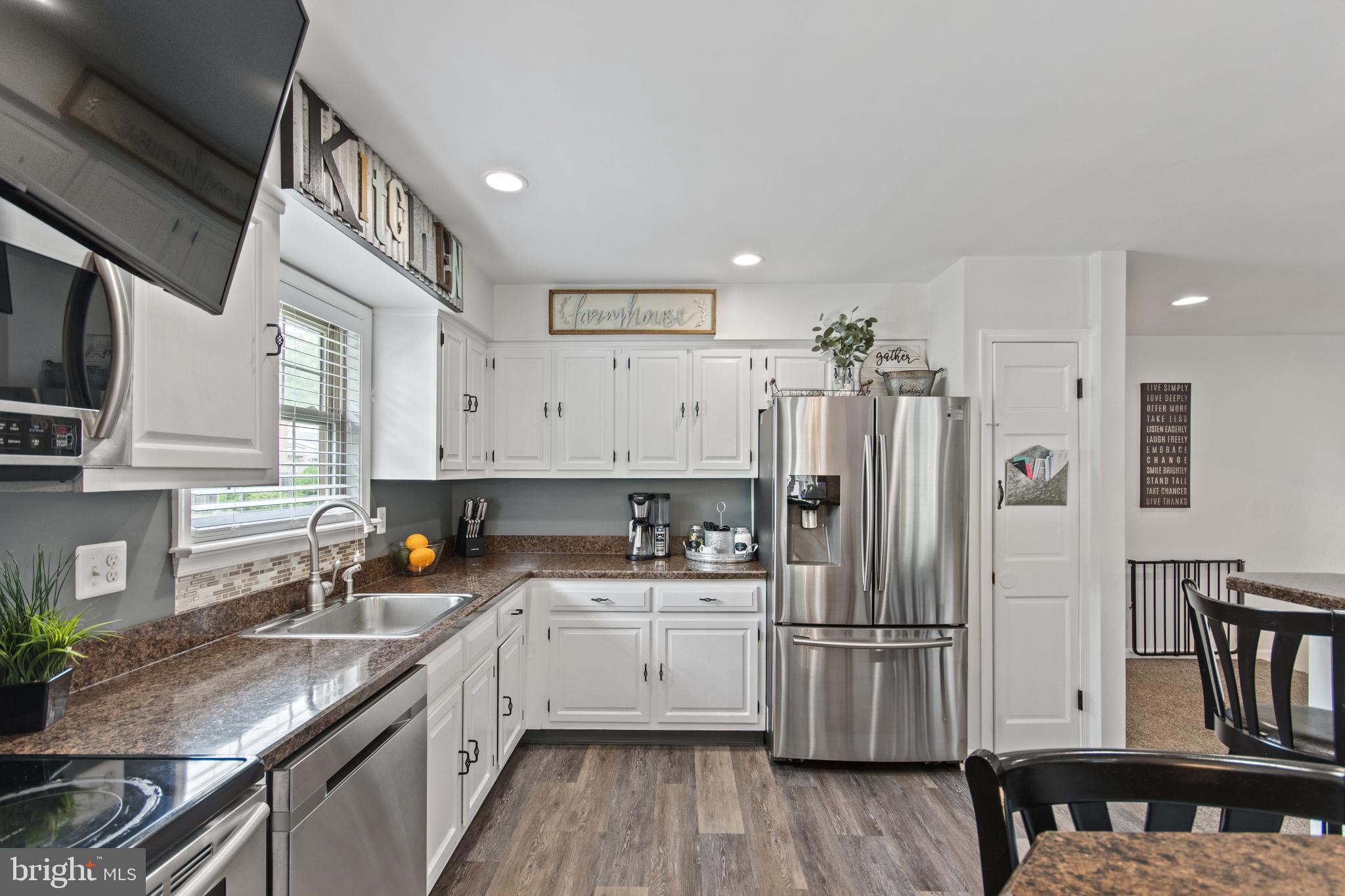 305 Balsam Road Williamstown, NJ 08094 - Photo 8 of 29 Gallery Image 8