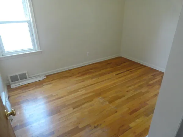 $115,000 | 19317 Woodside Street, Harper Woods, MI 48225