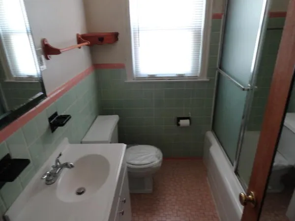 $115,000 | 19317 Woodside Street, Harper Woods, MI 48225