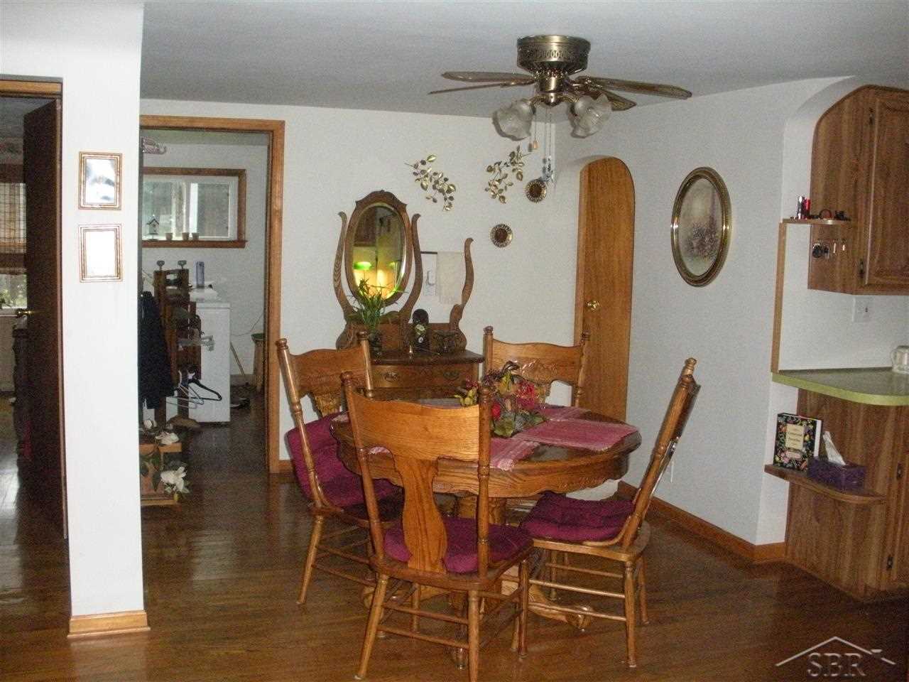 8045 Racine Street Birch Run, MI 48415 - Photo 3 of 12 31215135-2.JPG