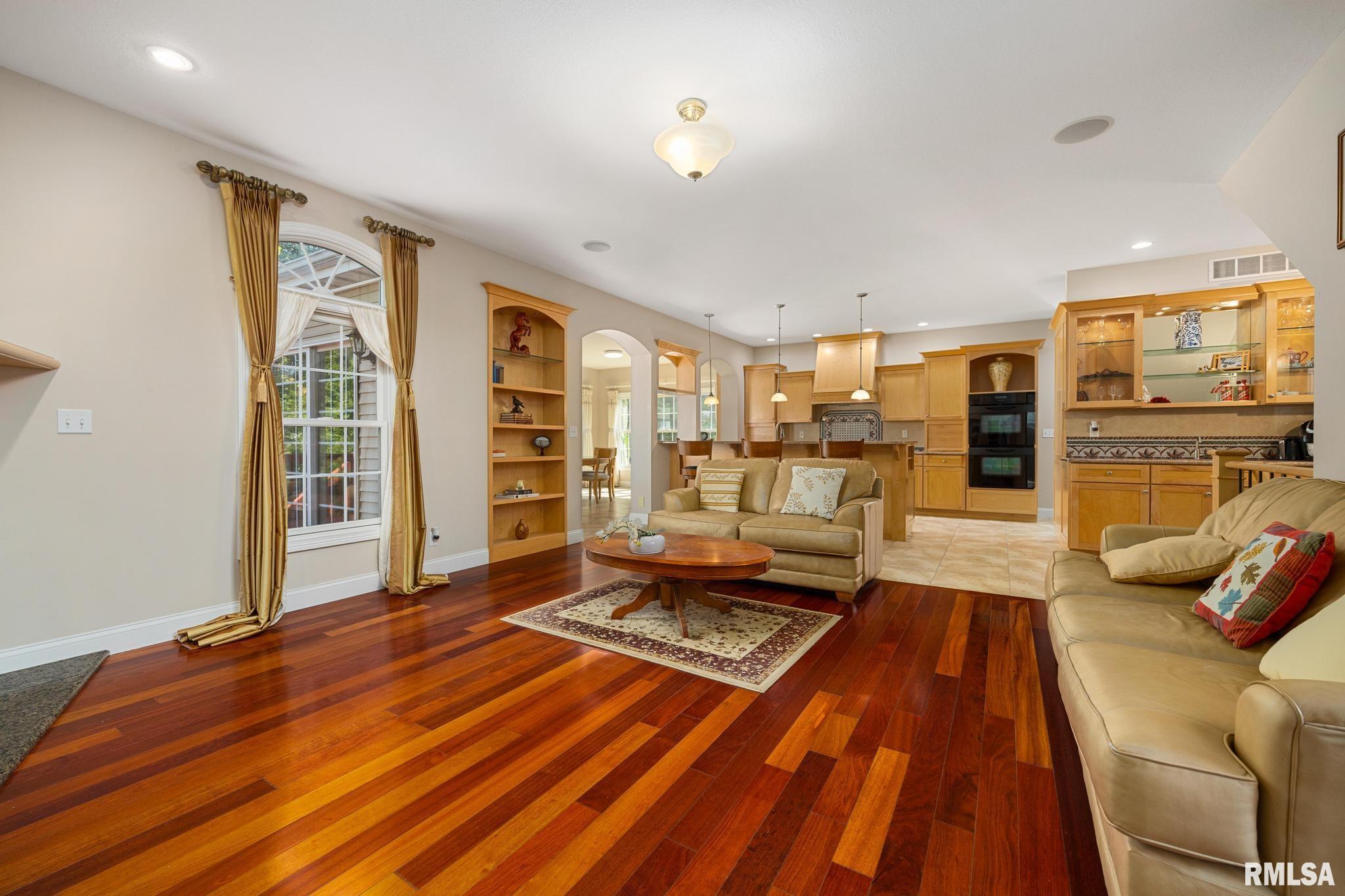 1224 Autumn Ridge Court Morton, IL 61550 - Photo 15 of 70