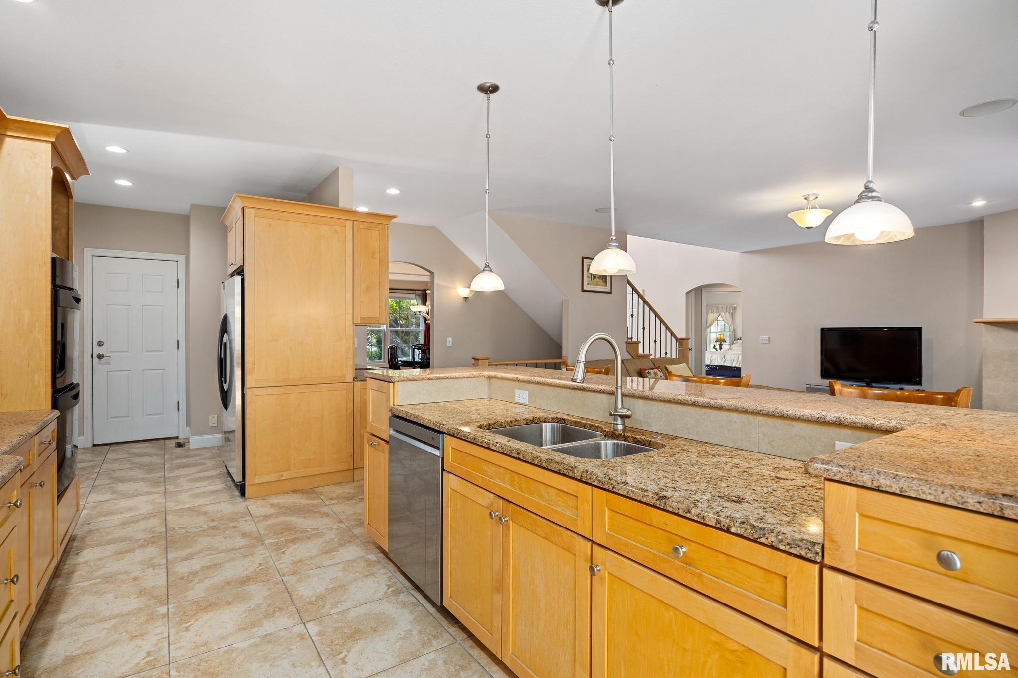 1224 Autumn Ridge Court Morton, IL 61550 - Photo 18 of 70