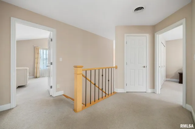 $585,000 | 1224 Autumn Ridge Court, Morton, IL 61550