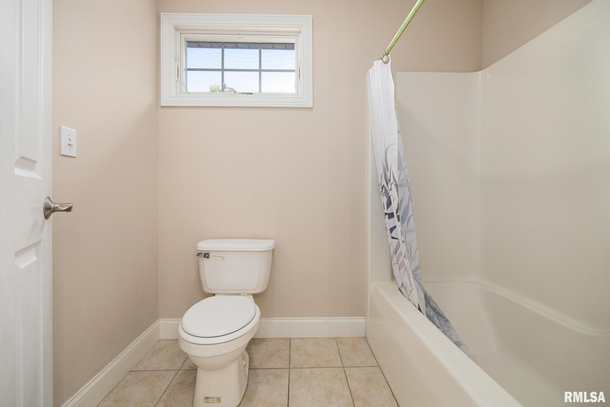 1224 Autumn Ridge Court Morton, IL 61550 - Photo 41 of 70