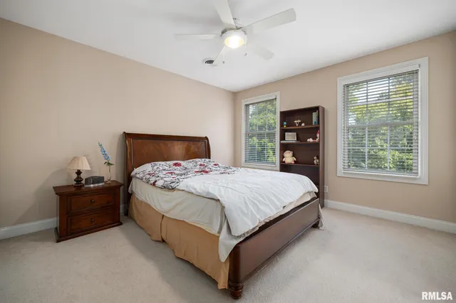 $585,000 | 1224 Autumn Ridge Court, Morton, IL 61550