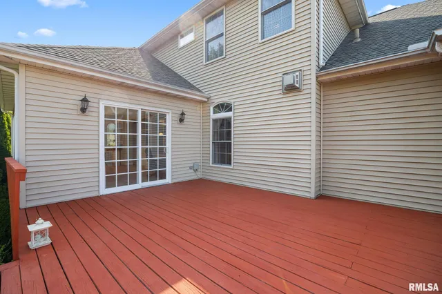 $585,000 | 1224 Autumn Ridge Court, Morton, IL 61550