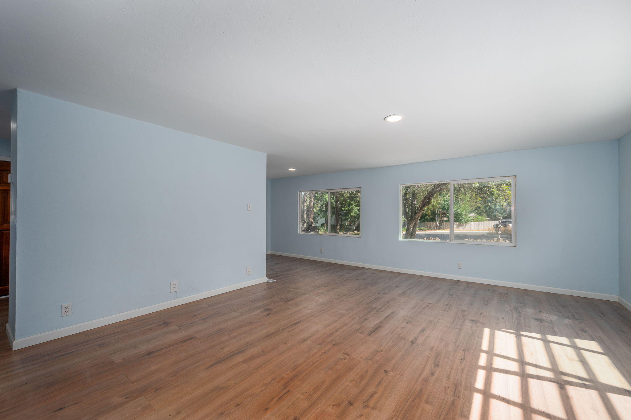 60933 Ridge Drive Bend, OR 97702 - Photo 11 of 34 Ridge