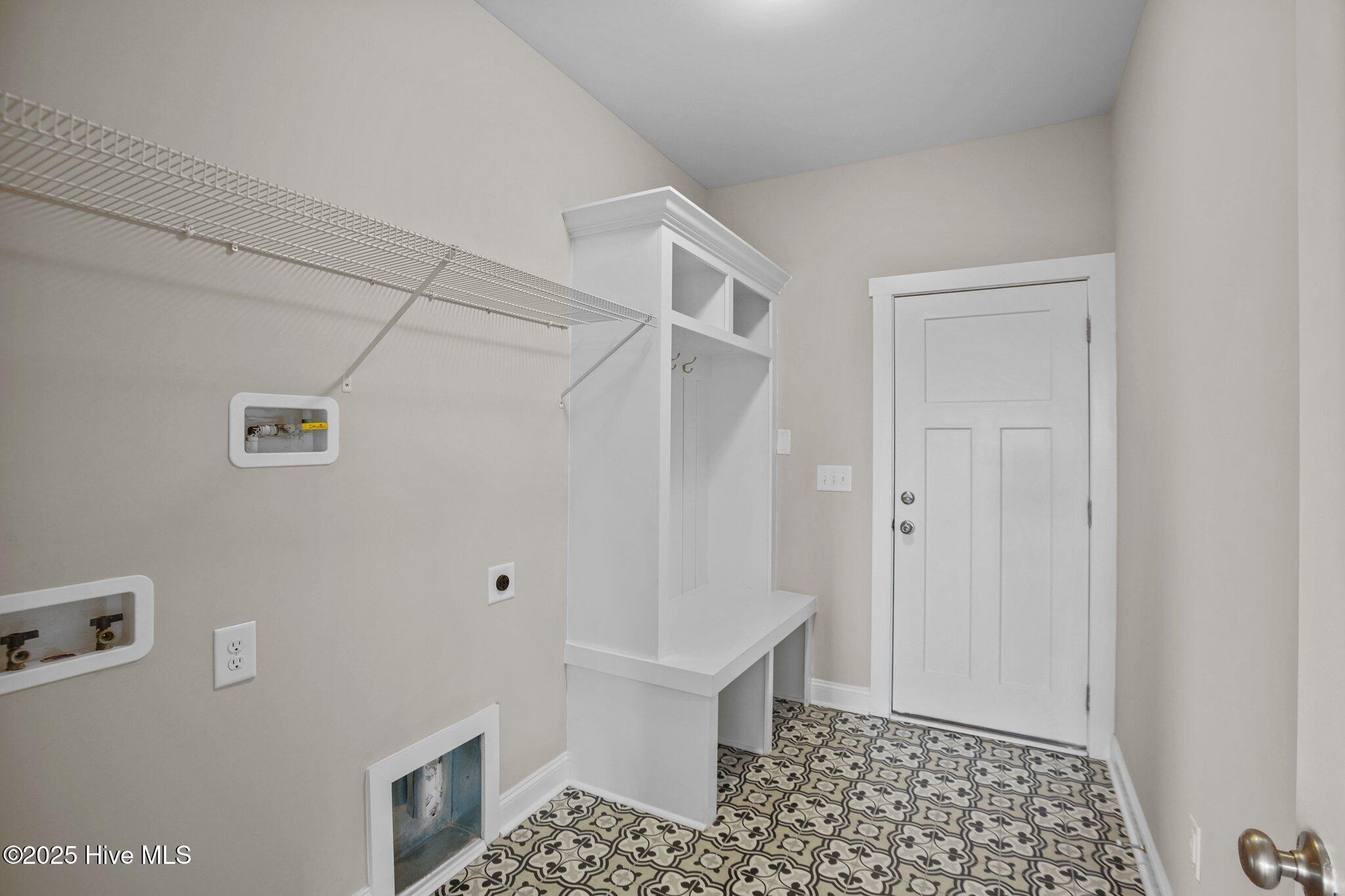 3452 Rockbend Road Greenville, NC 27834 - Photo 14 of 36 Photo of similar home