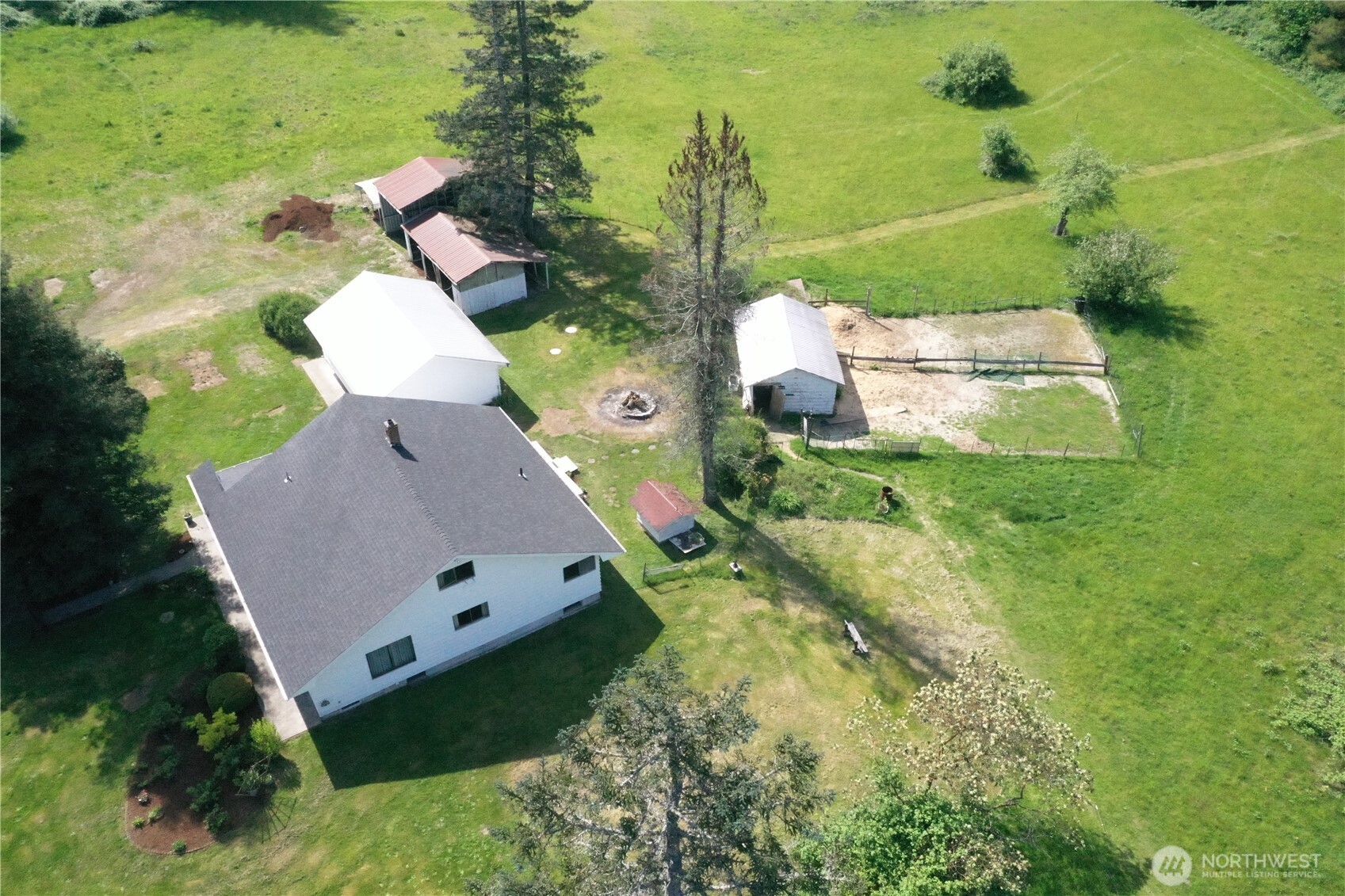 38013 Highway 2 Sultan, WA 98294 - Photo 32 of 33