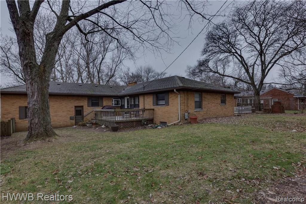 18134 Riverside Drive Beverly Hills, MI 48025 - Photo 33 of 34