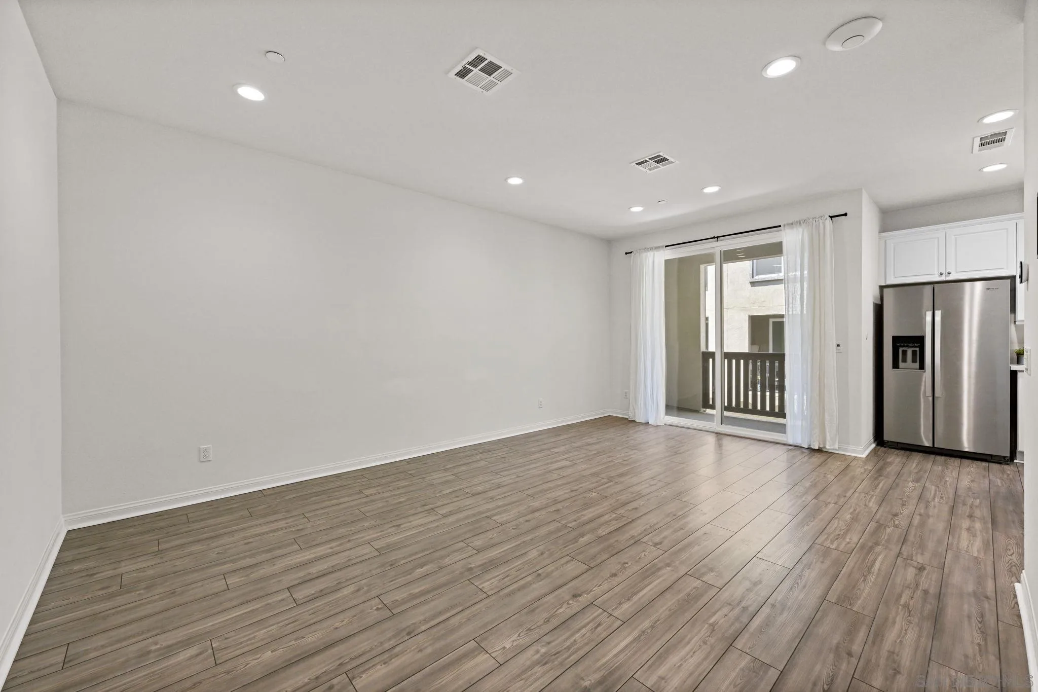 209 Mission Villas Road San Marcos, CA 92069 - Photo 4 of 38 Gallery Image 4