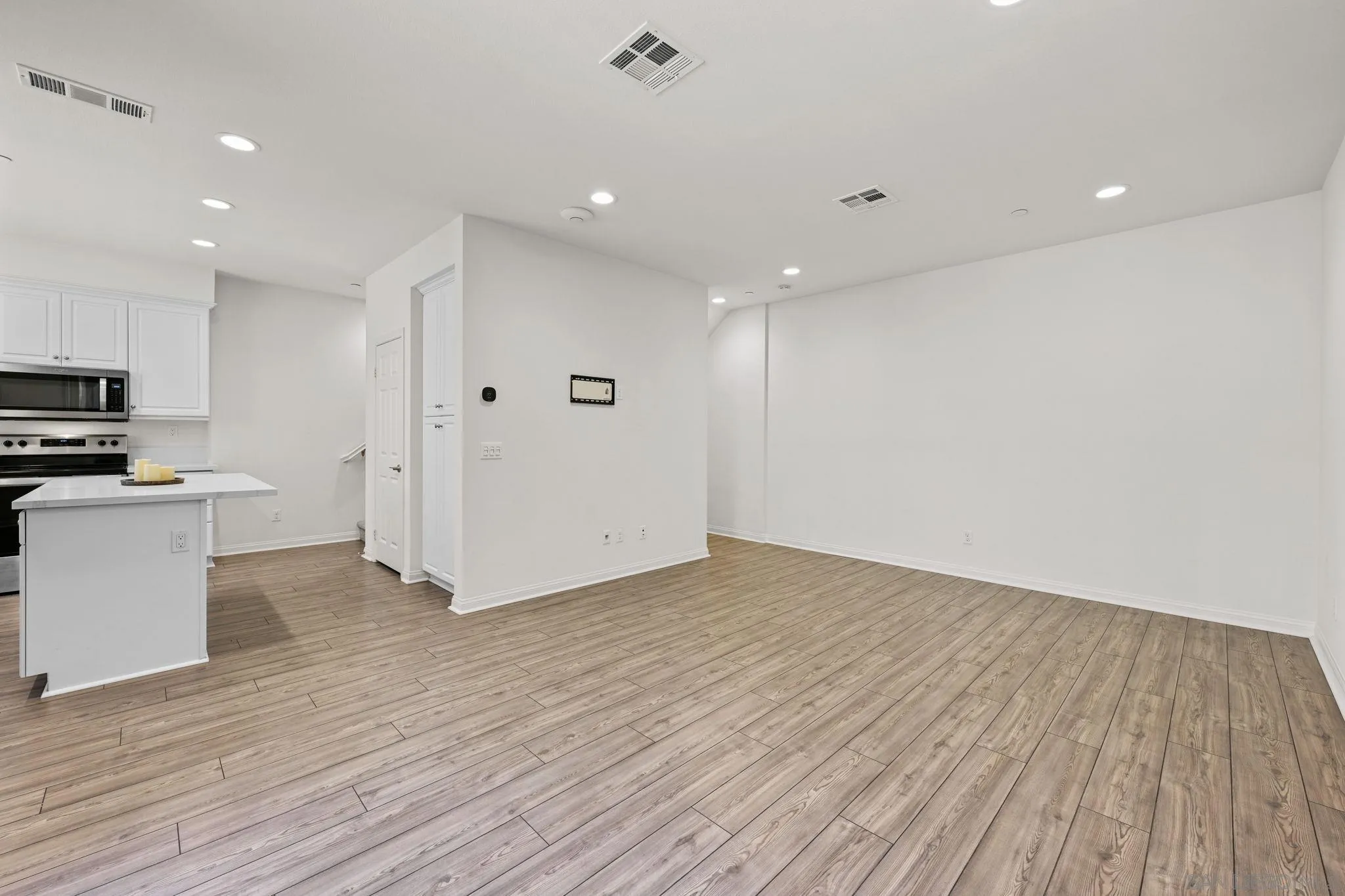 209 Mission Villas Road San Marcos, CA 92069 - Photo 8 of 38 Gallery Image 8