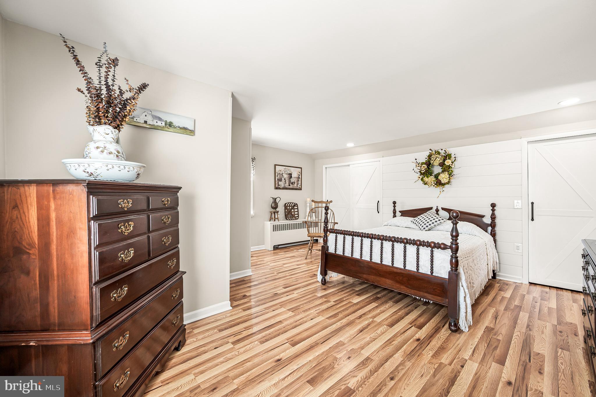 756 East Providence Road Aldan, PA 19018 - Photo 17 of 27 Primary suite--huge. so much possibility