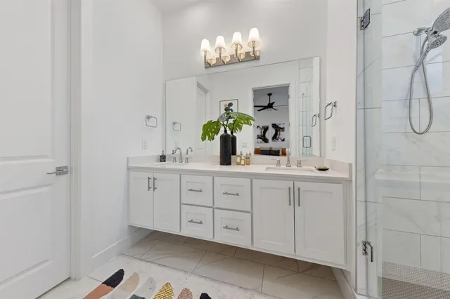 $599,000 | 737 North Zang Boulevard, Unit 102, Dallas, TX 75208