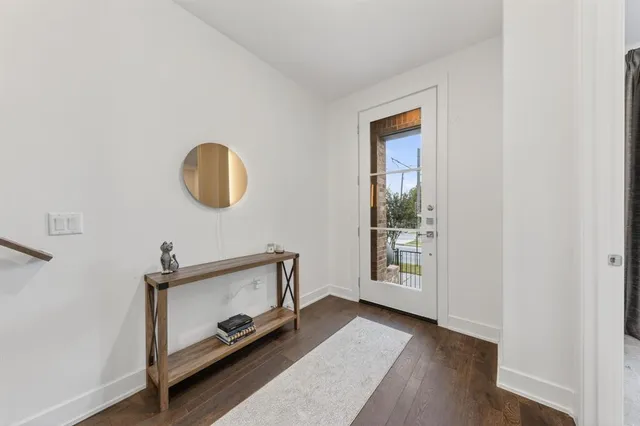 $599,000 | 737 North Zang Boulevard, Unit 102, Dallas, TX 75208