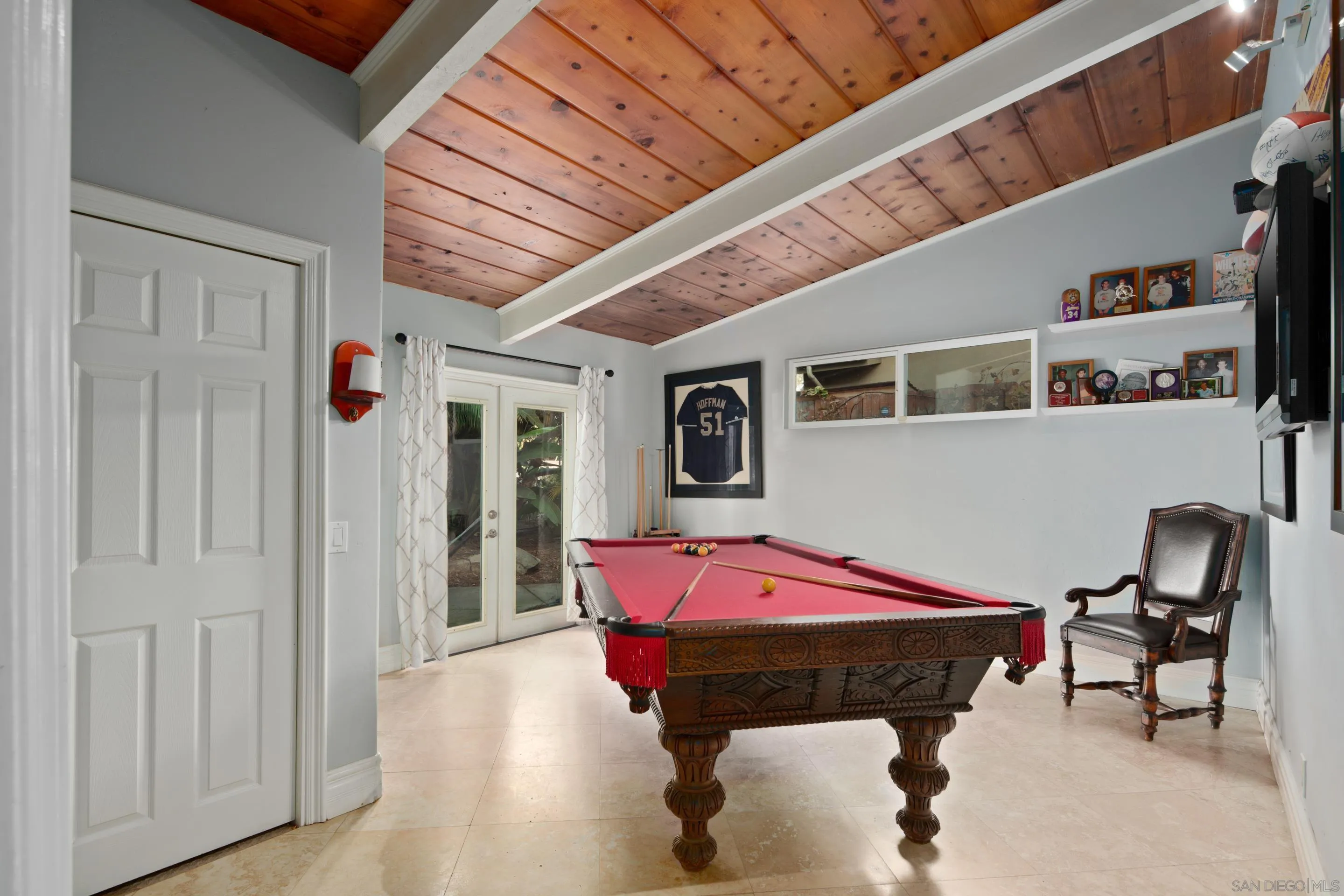 761 Ocean Crest Road Cardiff, CA 92007 - Photo 14 of 37 a bedroom with furniture and a bed