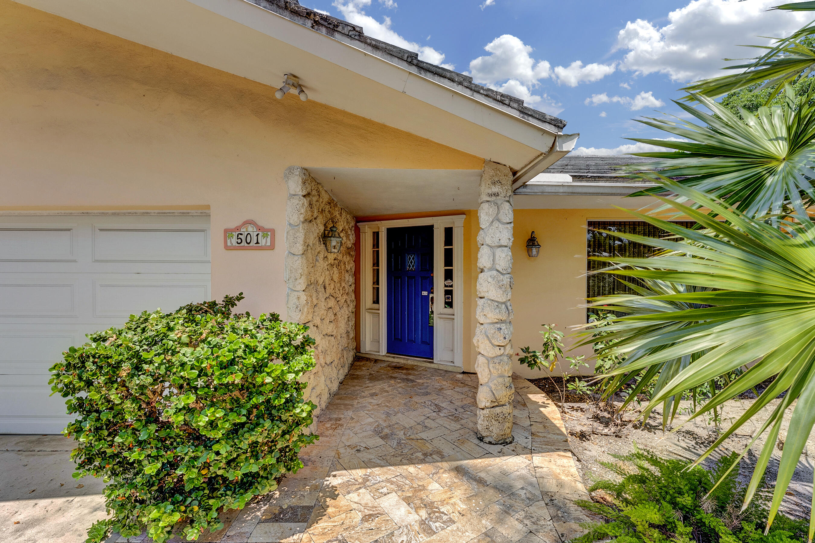 501 Northwest 11th Street Delray Beach, FL 33444 - Photo 15 of 23 DSC06807