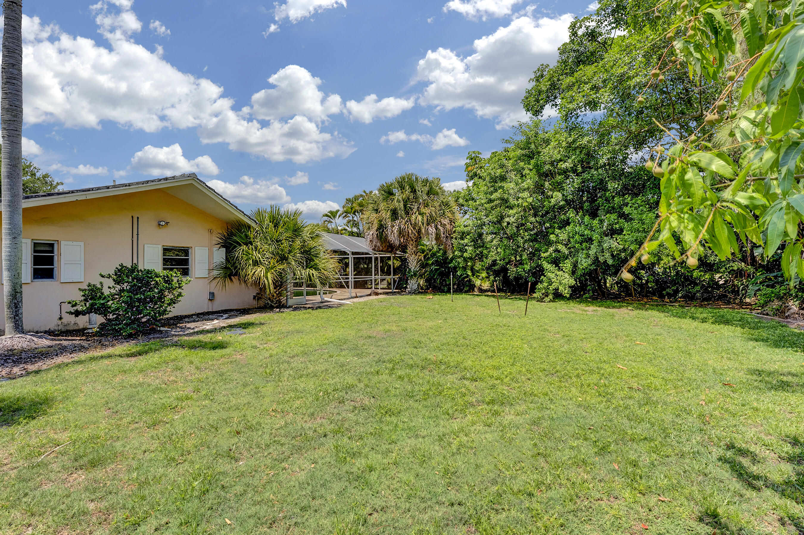 501 Northwest 11th Street Delray Beach, FL 33444 - Photo 17 of 23 DSC06817