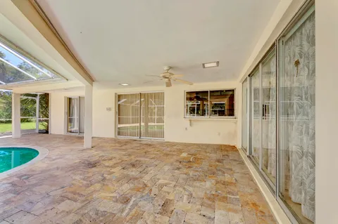 $1,500,000 | 501 Northwest 11th Street, Delray Beach, FL 33444