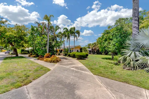 $1,500,000 | 501 Northwest 11th Street, Delray Beach, FL 33444