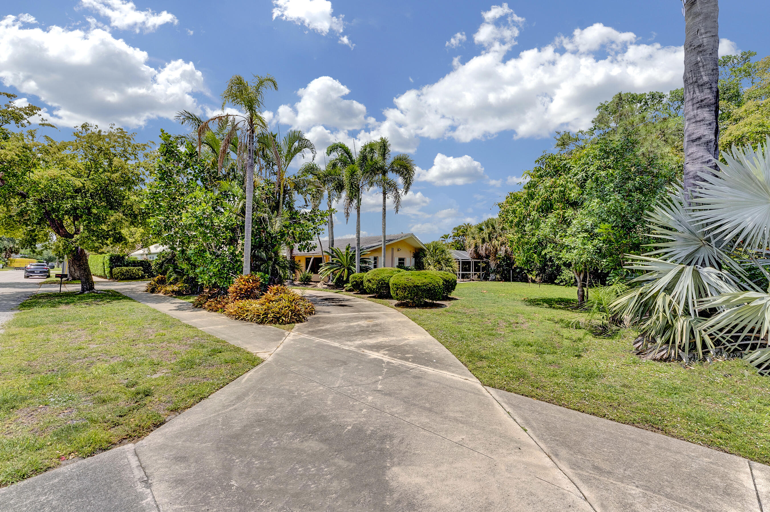 501 Northwest 11th Street Delray Beach, FL 33444 - Photo 22 of 23 DSC06857