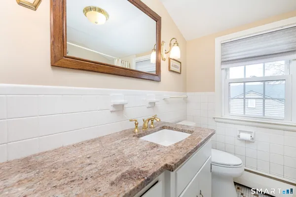 $439,900 | 269 Pine Lane, Wethersfield, CT 06109