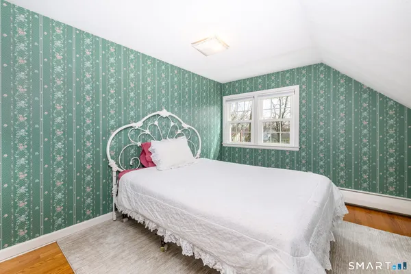 $439,900 | 269 Pine Lane, Wethersfield, CT 06109