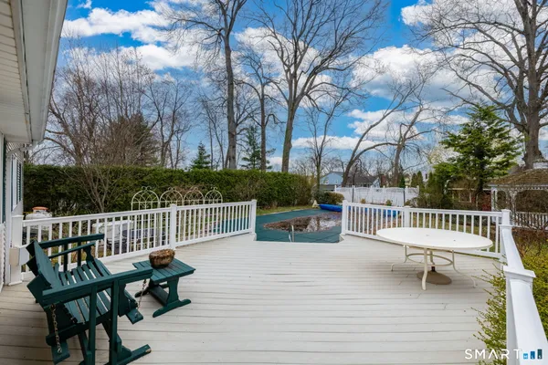 $439,900 | 269 Pine Lane, Wethersfield, CT 06109