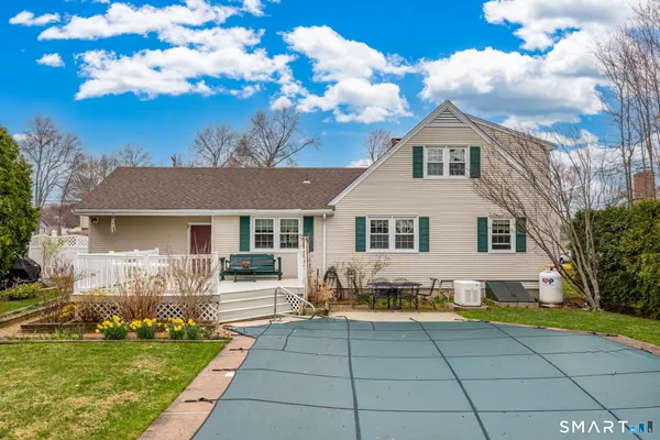 $439,900 | 269 Pine Lane, Wethersfield, CT 06109