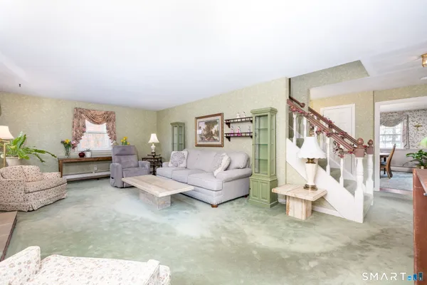 $439,900 | 269 Pine Lane, Wethersfield, CT 06109