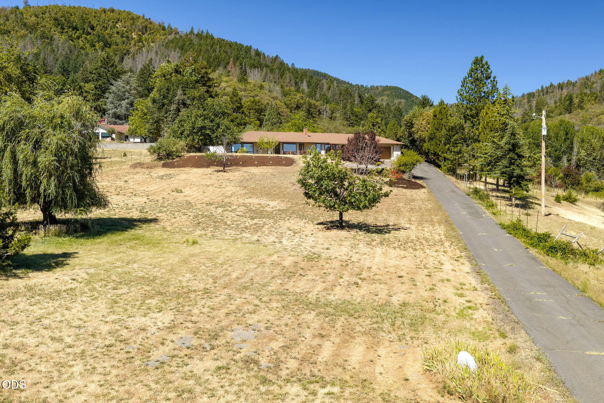 174 Hummingbird Lane Talent, OR 97540 - Photo 46 of 101