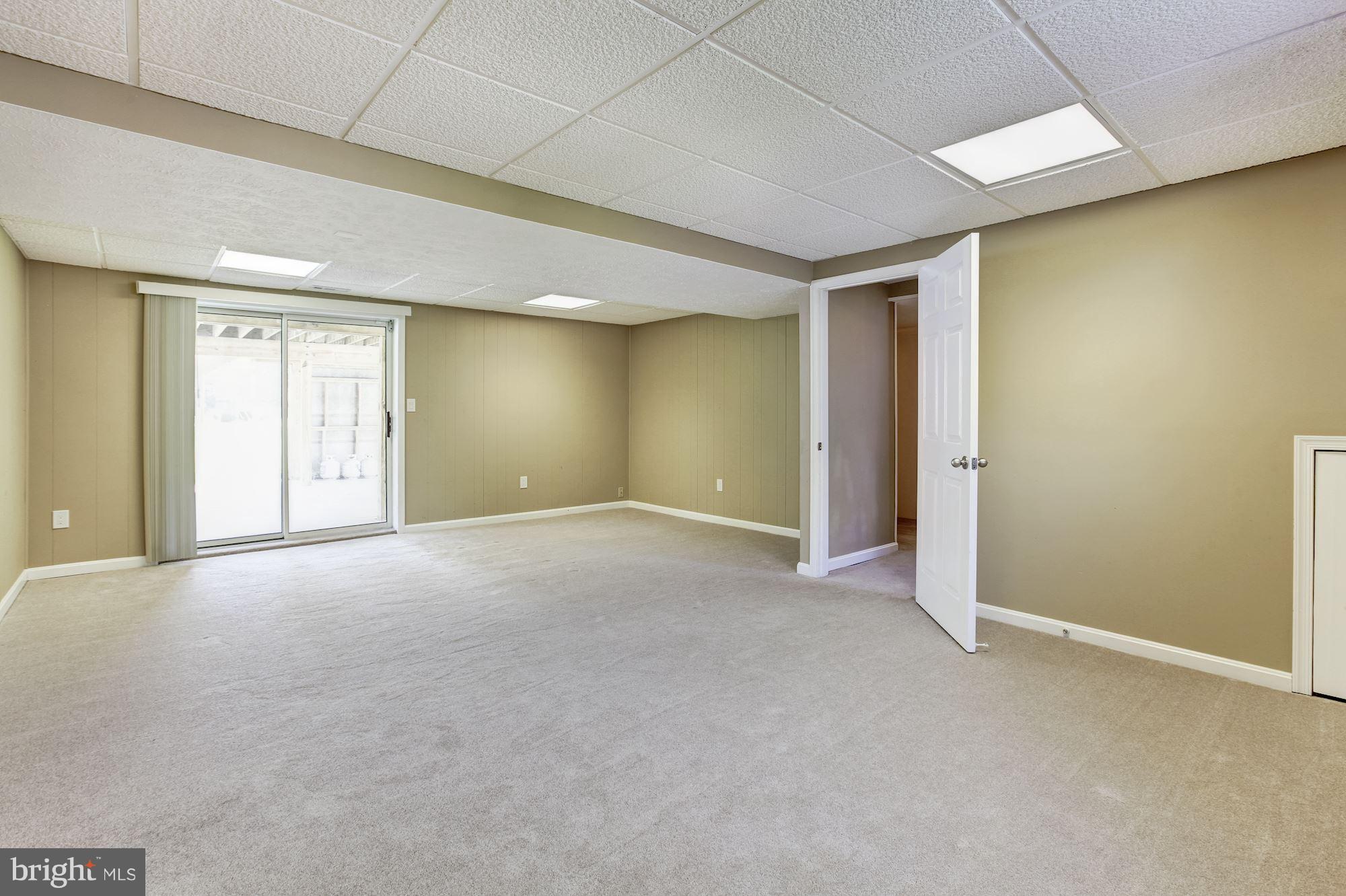 7815 Burgess Road Pasadena, MD 21122 - Photo 19 of 30 Interior (General)