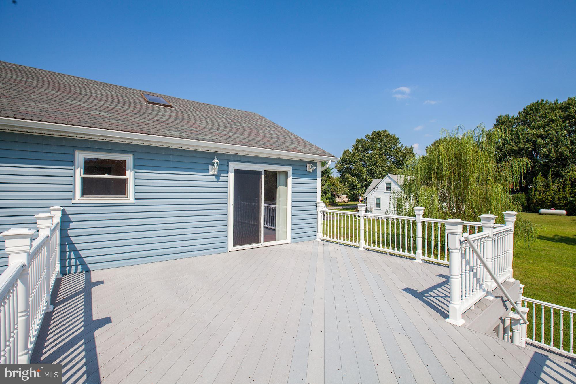 7815 Burgess Road Pasadena, MD 21122 - Photo 22 of 30 Exterior (Rear)