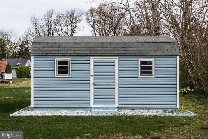 7815 Burgess Road Pasadena, MD 21122 - Photo 25 of 30 Detached Garage/Shed w/Electric