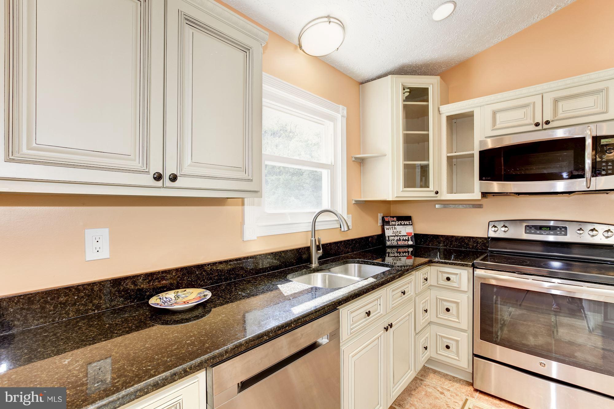 7815 Burgess Road Pasadena, MD 21122 - Photo 7 of 30 Kitchen