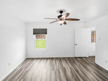 $245,000 | 229 J E Brown Lane, Jarrell, TX 76537