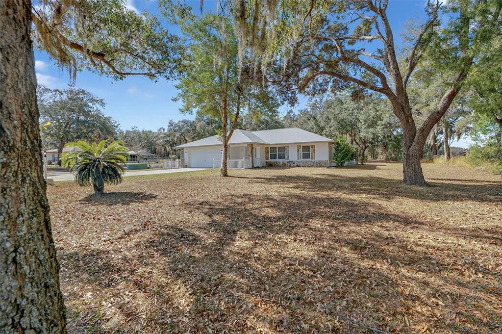 774 South Oak Crest Path Lecanto, FL 34461 - Photo 5 of 47