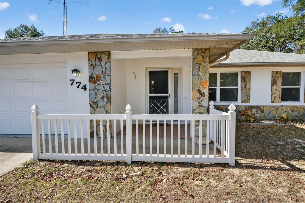 774 South Oak Crest Path Lecanto, FL 34461 - Photo 6 of 47