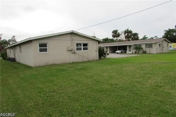 $1,290 | Undisclosed Address, North Fort Myers, FL 33903