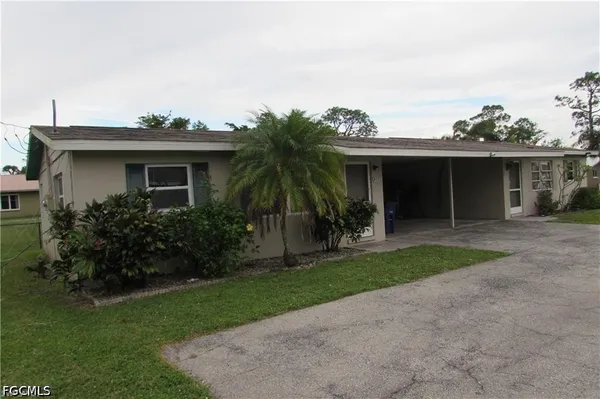 $1,290 | Undisclosed Address, North Fort Myers, FL 33903