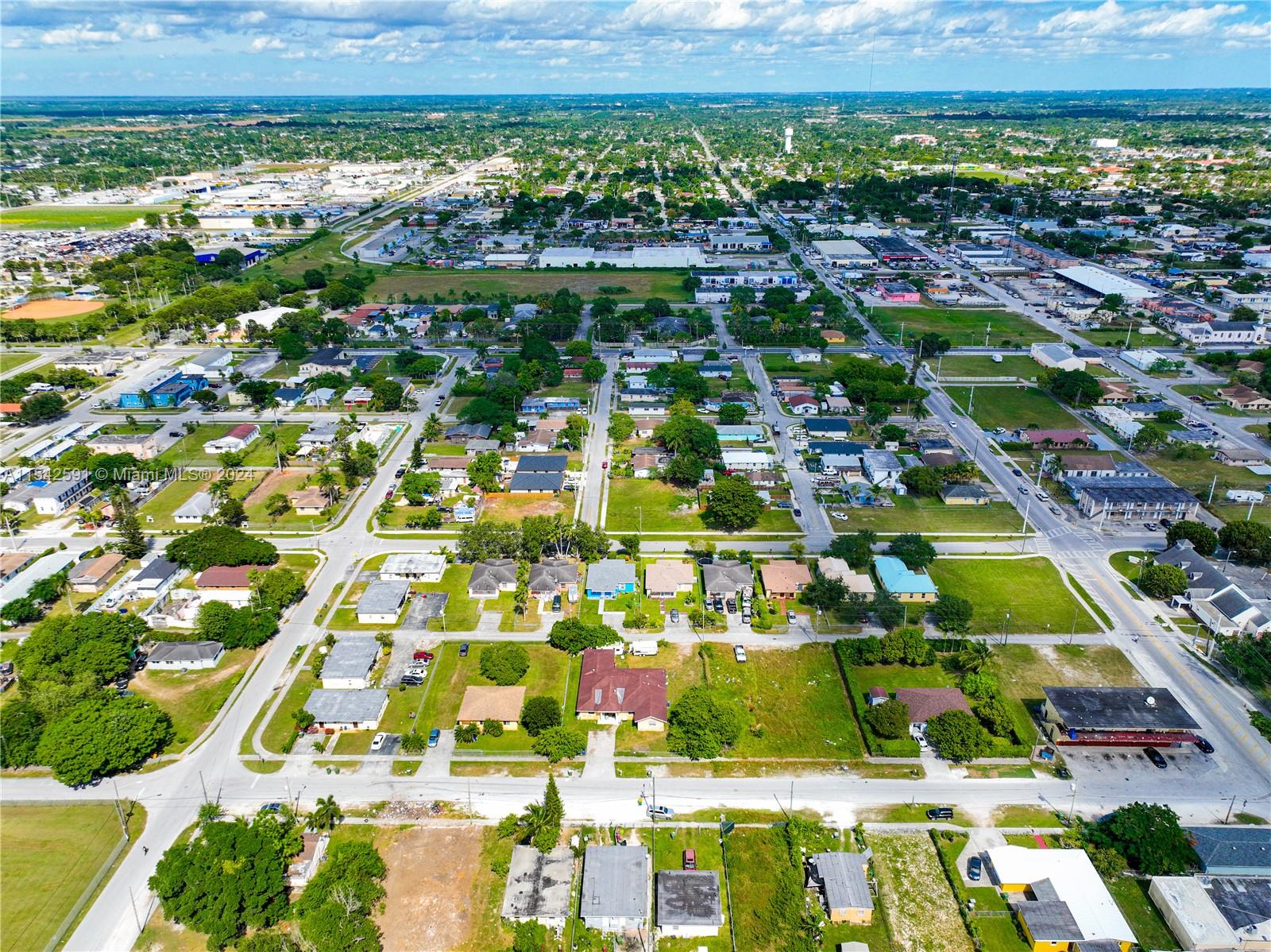 657 Southwest 7th Street Homestead, FL 33030 - Photo 28 of 33 a view of a city
