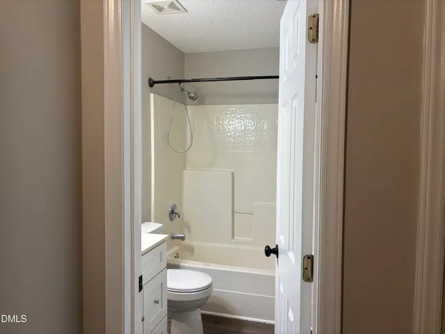 $2,400 | 4005 Toccopola Street, Raleigh, NC 27604