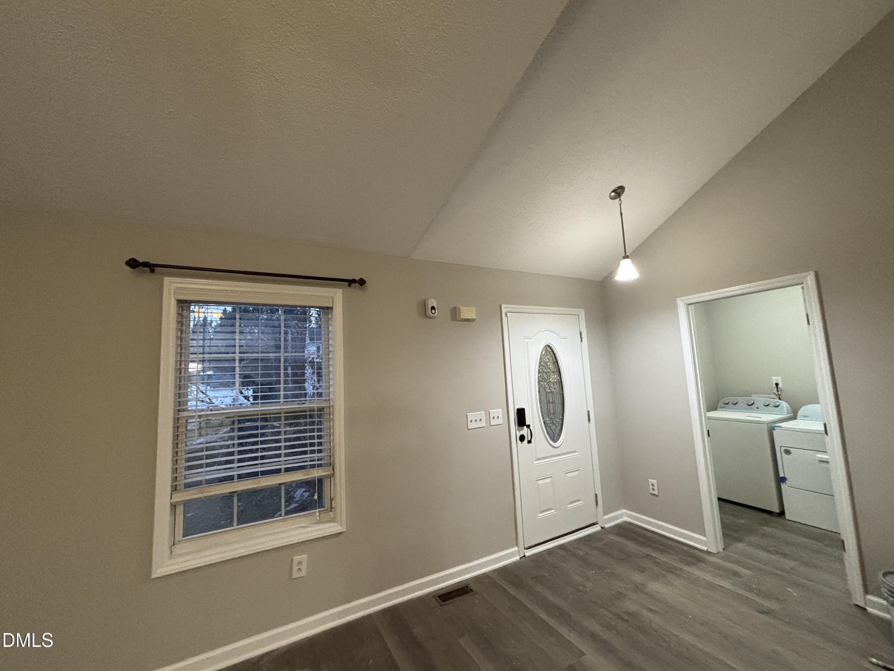 4005 Toccopola Street Raleigh, NC 27604 - Photo 29 of 35 20251209_220502307_iOS