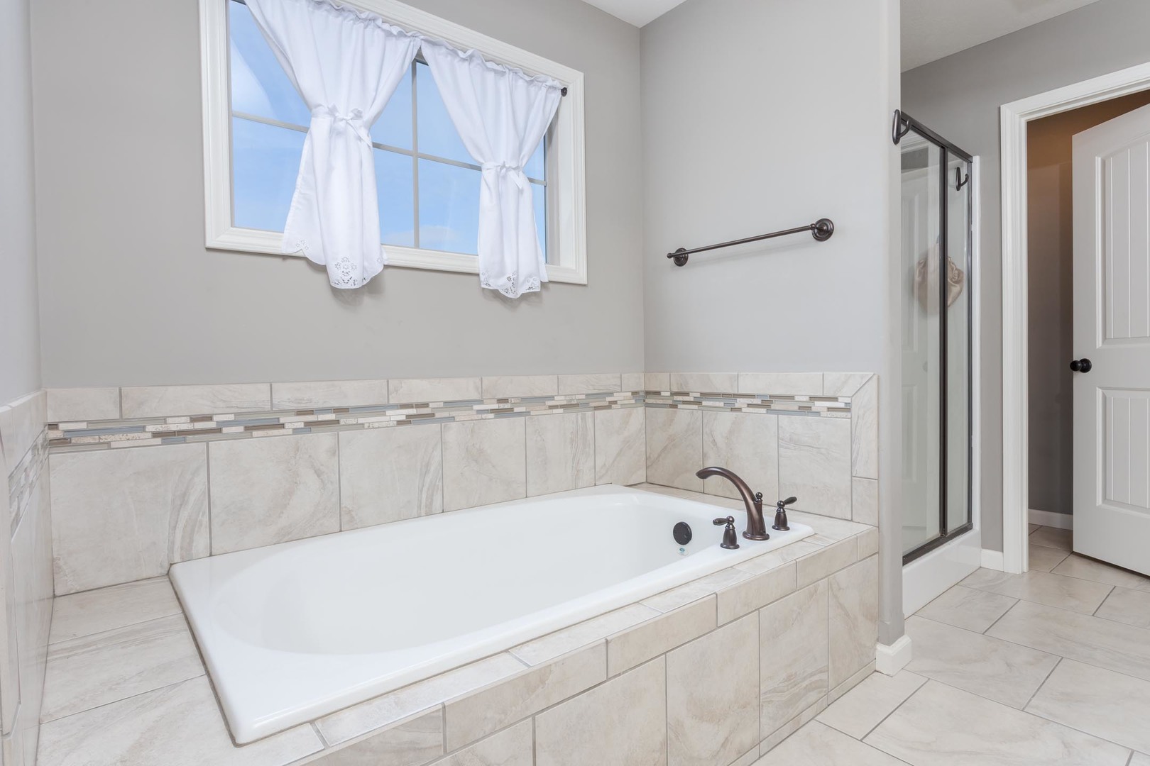 2501 Fieldstone Court Normal, IL 61761 - Photo 31 of 59