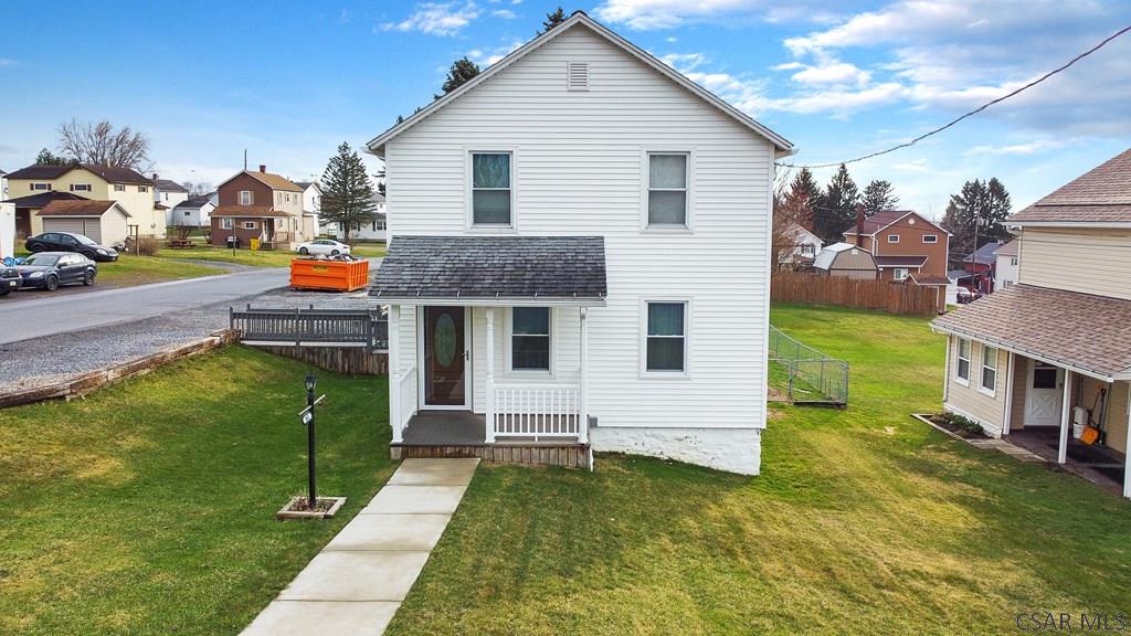 861 8th Street Colver, PA 15927 - Photo 3 of 37