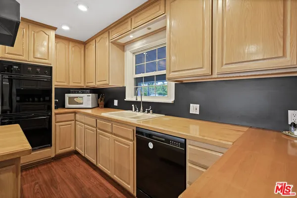 $12,000 | 29637 Pacific Coast Highway, Malibu, CA 90265