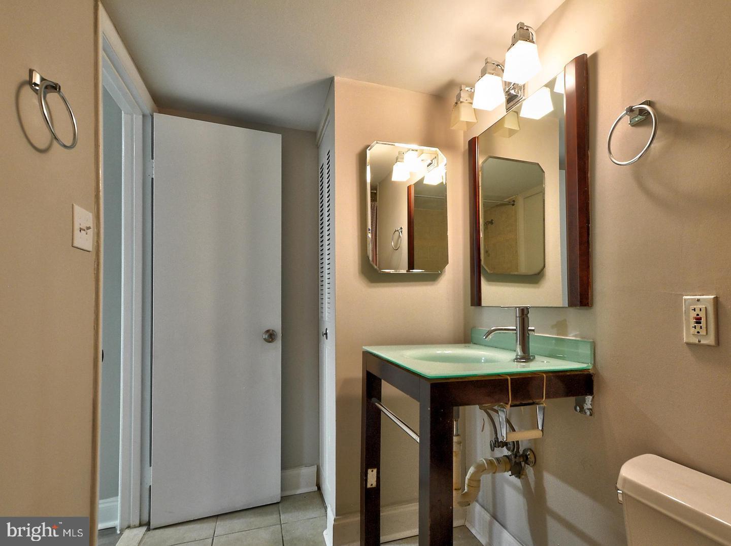 2207 Greenery Lane, Unit 1048 Silver Spring, MD 20906 - Photo 10 of 19 Gallery Image 10