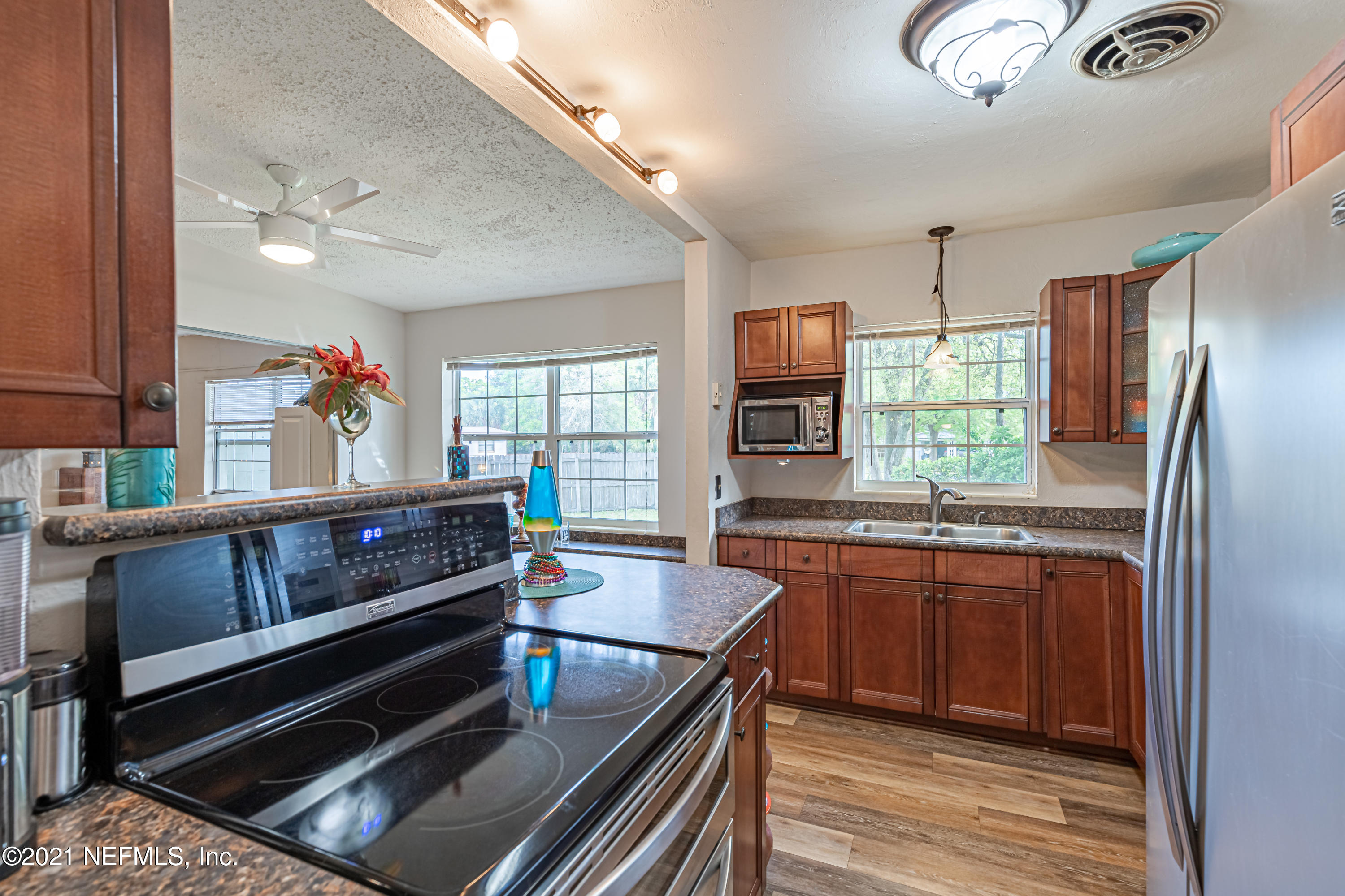 2127 Leon Road Jacksonville, FL 32246 - Photo 15 of 47 16 Kitchen-2